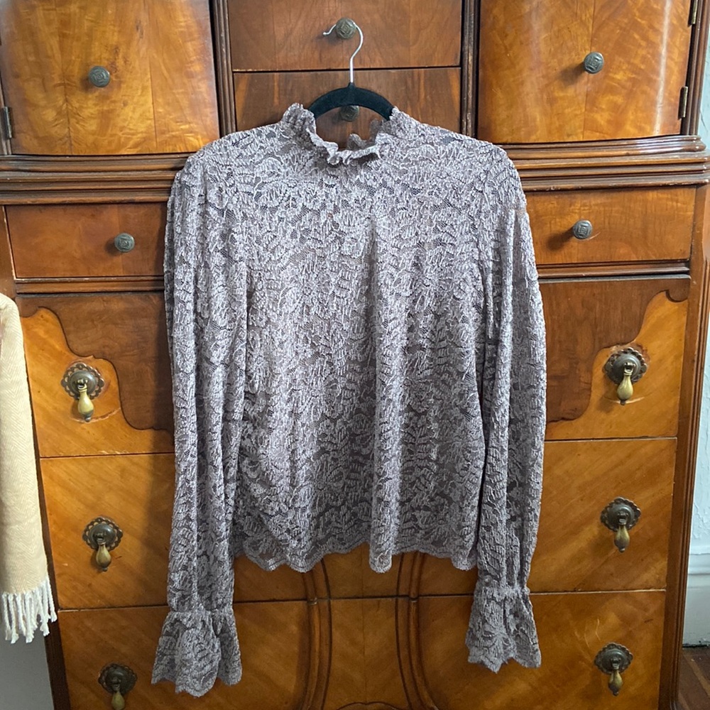 Eri and Ali Lace Top